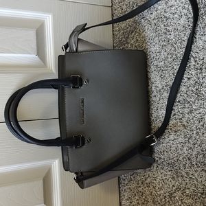Michael Kors Selma Saffiano Leather crossbody bag gray/black